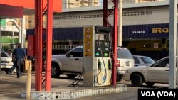 Ecuador continúa enfrentando emergencia de energía eléctrica y variación en los precios de gasolina
