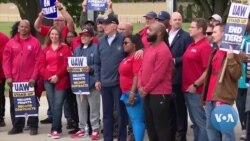 In a First for a US President, Biden Joins Auto Worker Picket Line
