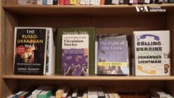 Серед американців з'явився попит на книги українських авторів, розповіли у книгарні Вашингтона. Відео