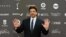 El actor Benicio del Toro posa para la prensa en Madrid, España, donde este sábado recibirá el Premio Platino de Honor. Archivo.