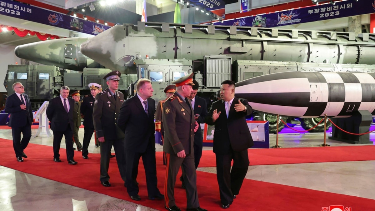 North Koreas Kim Shows Off Banned Missiles To Russian Minister 