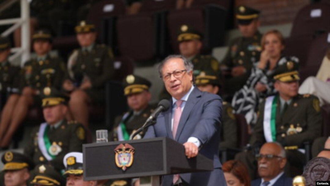 El presidente Gustavo Petro en la Ceremonia de aniversario de los 132 años de la Policía Nacional y Graduación de Oficiales.
