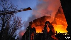 ລາຍການກະຈາຍສຽງຂອງວີໂອເອ ລາວ: ກະຊວງປ້ອງກັນປະເທດອັງກິດກ່າວວ່າ ພວກນັກໂທດຈາກກຸ່ມທະຫານຮັບຈ້າງແວັກເນີ ມີທ່າທາງວ່າ ຈະຖືກຈ້າງວຽກຕໍ່ໄປ