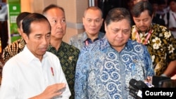 Presiden Jokowi di Jakarta, Kamis (15/2) mengaku sudah bertemu dan mengucapkan selamat kepada Prabowo-Gibran usai hasil quick count di pemilu 2024 menunjukkan paslon 02 unggul sementara. (biro Setpres)