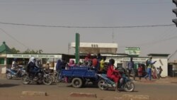 Gao, Mali koronyanfan fɛ, minibus minnu bɛ Niamey ni Gao cɛ ka baara bila cari ko