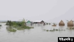 সম্প্রতি বন্যায় বিভিন্ন জেলায় মৃতের সংখ্যা বেড়ে ৫২ জনে দাঁড়িয়েছে।