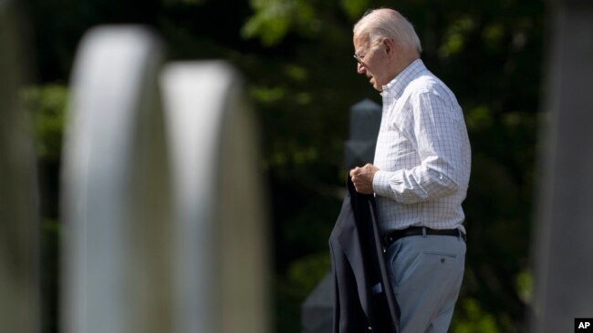 U.S. President Joe Biden walks arrives to attend Mass at St. Joseph on the Brandywine Catholic Church in Wilmington, Delaware, July 6, 2024.