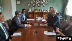 অসলো ফোরাম ২০২৩–এ পার্শ্ব বৈঠকে নরওয়ের স্টেট সেক্রেটারি অব ফরেন অ্যাফেয়ার্স এরলিং রিমেস্টাড এবং বাংলাদেশের পররাষ্ট্র প্রতিমন্ত্রী মো. শাহরিয়ার আলম।