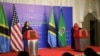 2023年3月30日，美国副总统卡马拉·哈里斯与坦桑尼亚总统萨米亚·苏鲁胡·哈桑会面后共同出席新闻发布会。