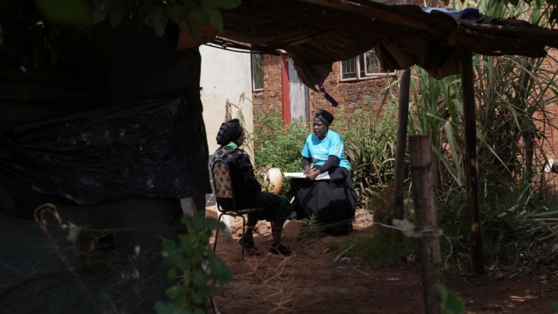 Park benches and grandmothers: Zimbabwe's novel mental health therapy spreads overseas  