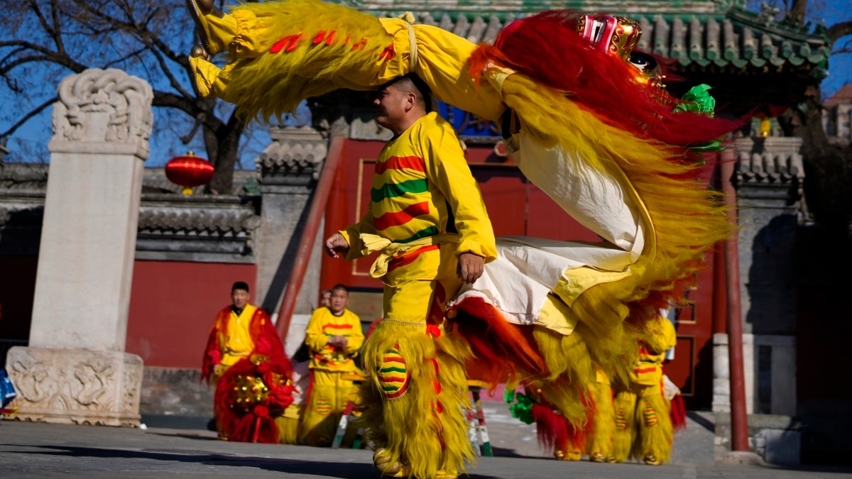 Asia Welcomes The Lunar New Year With Visits To Temples And ...