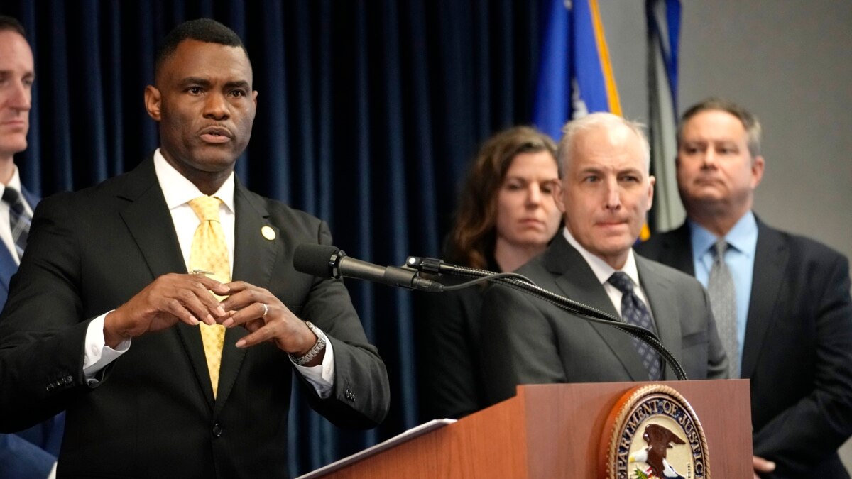 美国逮捕4名策划刺杀海地总统的人员