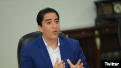 José Manuel Zelaya Castro, hijo menor de la pareja presidencial de Honduras, Xiomara Castro y Manuel Zelaya Rosales (Twitter: @melitozelaya).