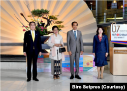 Presiden Jokowi dan Ibu Negara disambut oleh PM Jepang Kishida bersama istri. (Foto: Courtesy/Biro Setpres)