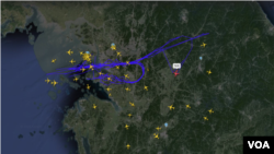 6일 ‘플라이트레이더24(Flightradar24)’가 공개한 미 공군 정찰기 ‘RC-135W 리벳조인트’의 이동경로.