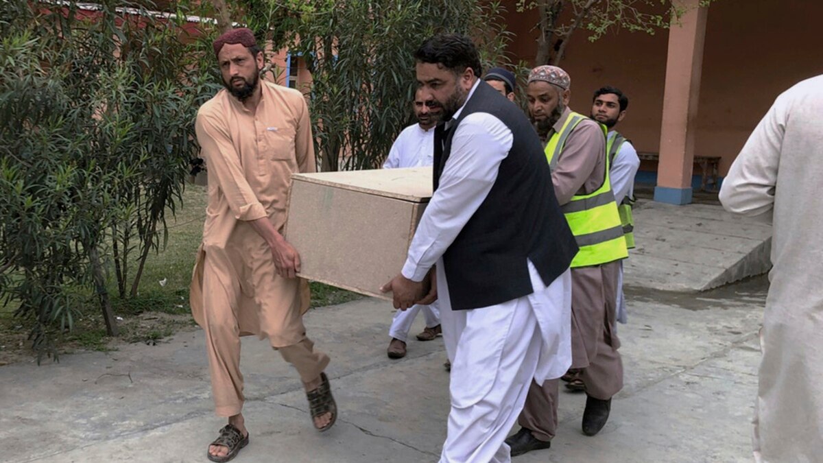 巴基斯坦官员：发生致命袭击后中国停止了在巴的两个大坝项目