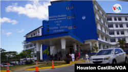 Fachada del Hospital Rafael Hernández, en Panamá. Ahí se encuentran varios migrantes que sobrevivieron al accidente. Foto Houston Castillo, VOA