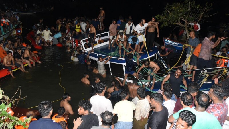 Lebih dari 20 tewas setelah kapal penumpang terbalik di India