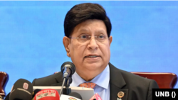 বাংলাদেশের পররাষ্ট্রমন্ত্রী ড. এ কে আব্দুল মোমেন। 