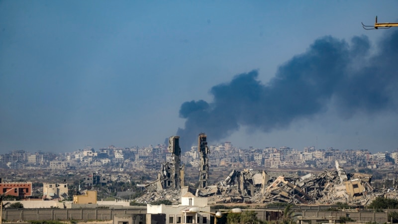 Israeli airstrikes hit Rafah