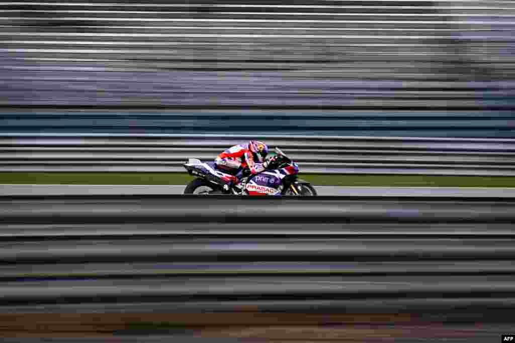 Prima Pramac Racings Spanish rider Jorge Martin rides his bike during the first free practice session of the MotoGP Thailand Grand Prix at the Buriram International Circuit in Buriram.