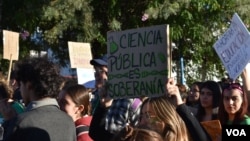 Movilización de la comunidad universitaria y científica en la provincia de San Luis - Foto: Lisandro Concatti, VOA.