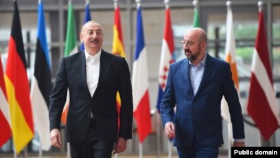 Azərbaycan prezidenti İlham Əliyev və Avropa Şurasının prezidenti Şarl Mişel.
