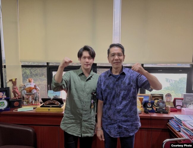 Deris Nagara bersama Wisler Manalu, Asisten Deputi Kemitraan Pemuda Kemenpora RI (dok: Deris / Instagram: @derisnagara)