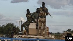 Depuis fin juillet, le Niger est dirigé par des militaires qui ont pris le pouvoir par la force avec l'objectif affiché d'enrayer la violence jihadiste.
