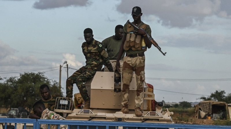 L'armée nigérienne bombarde des "terroristes après avoir perdu six soldats