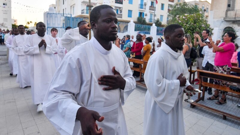 En Tunisie, des catholiques et des musulmans en procession pour le 