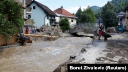 Šteta od poplava u mestu Črna na Koroškem u Sloveniji, 7. avgust 2023.