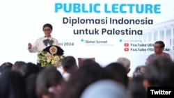 Menlu RI Retno Marsudi menyampaikan kuliah umum “All Eyes on Rafah” di Balai Senat UGM, Yogyakarta Senin, 3 Juni 2024 (Akun X @Menlu_RI). 