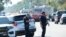 Policajci blokirali područje masovne pucnjave u Jacksonvilleu, Florida, 26. august 2023.