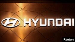 FILE - The logo of Hyundai Motor Company is pictured at the New York International Auto Show, in Manhattan, New York City, Apr. 13, 2022. 