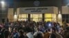 Estrangeiros à espera de deixarem o Sudão