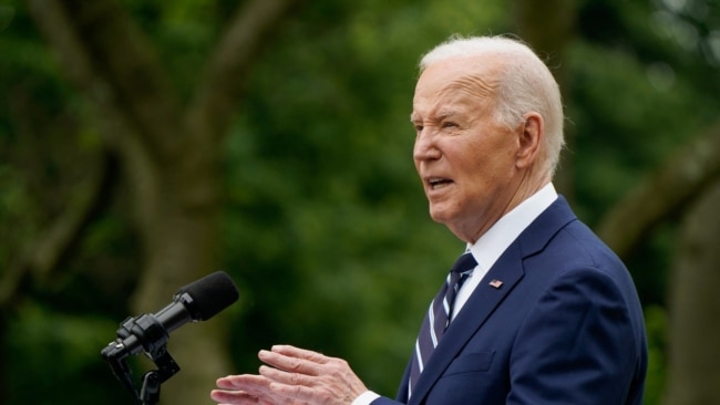 Biden impone altos aranceles a productos chinos