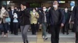 Zorunluluk Kalksa da Japonlar Maske Takmaktan Vazgeçmiyor