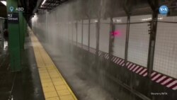 New York’ta su borusu patladı, metro sular altında kaldı 