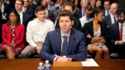 Izvršni direktor kompanije "OpenAI" Sam Altman svjedoči u Senatu o vještačkoj inteligenciji. (Foto: REUTERS/Elizabeth Frantz)