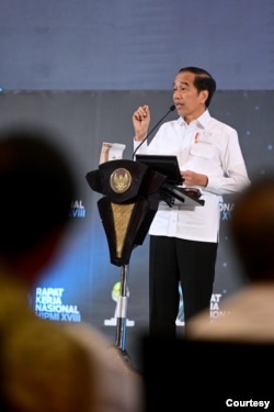 Presiden Jokowi dalam sambutannya di Rakernas HIPMI, di ICE, BSD, Tangerang, Kamis (31/8). (Biro Setpres)