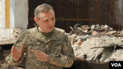 Yurii Ihnat, portavoz del Comando de la Fuerza Aérea de las Fuerzas Armadas de Ucrania, se ve en esta captura de pantalla de una entrevista en Vinnytsiy, Ucrania, el 23 de mayo de 2023.