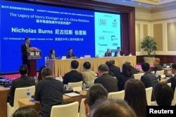 美國駐中國大使伯恩斯受美國中國商會之邀在上海就美中關係發表演說。 （2024年6月26日）