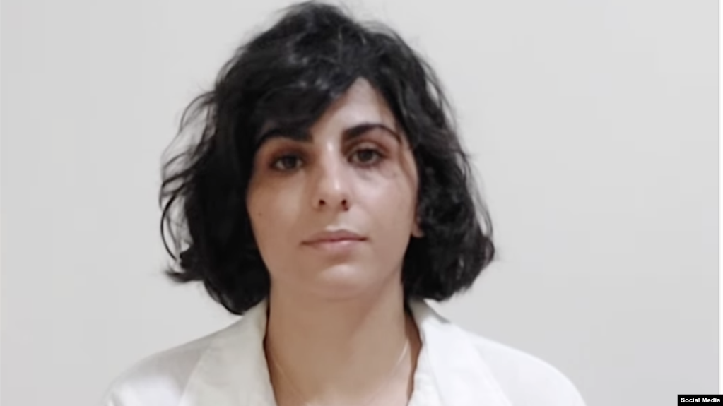 سپیده رشنو، فعال مدنی محکوم به حبس