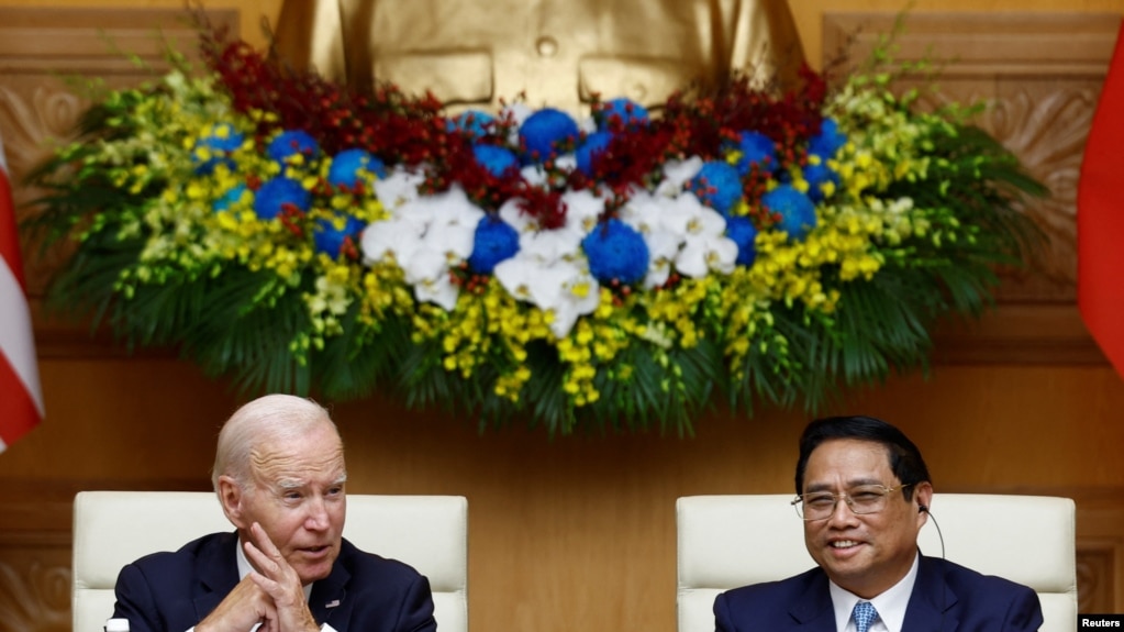 美国总统拜登2023年9月11日在河内会见越南总理范明政。（资料照）(photo:VOA)