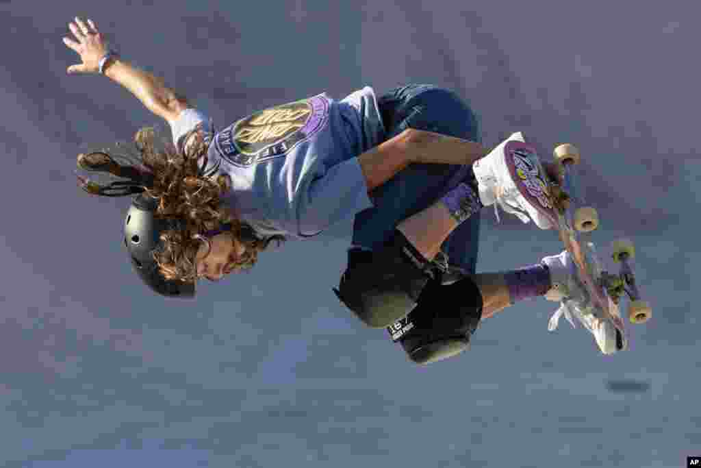 Minna Stess of the United States competes in the Women&#39;s final of the Skateboard Park 2023 World Championships, a qualifying event for the Paris Olympic Games, at Ostia&#39;s Skatepark outside Rome, Italy.