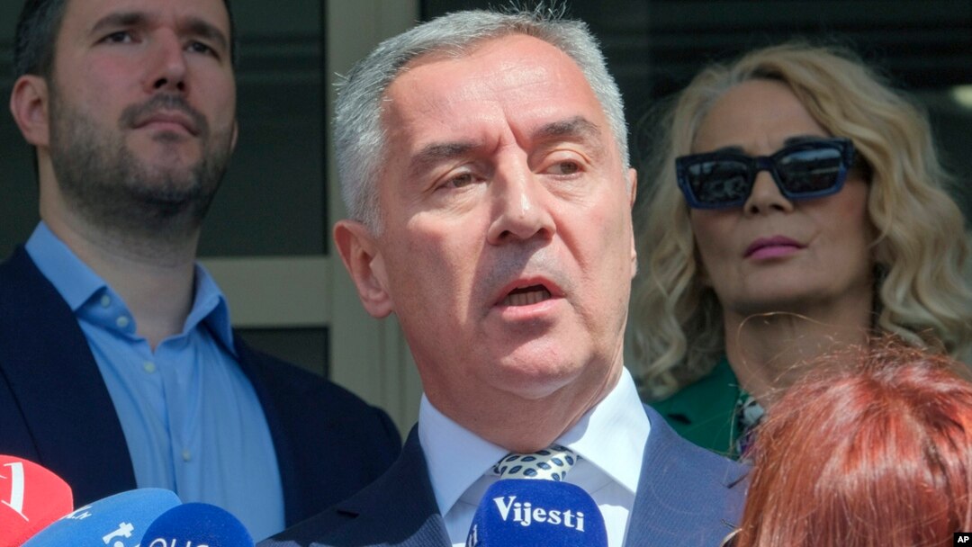 Milo Đukanović, nekadašnji predsednik i premijer Crne Gore (Foto: AP/Risto Bozovic)