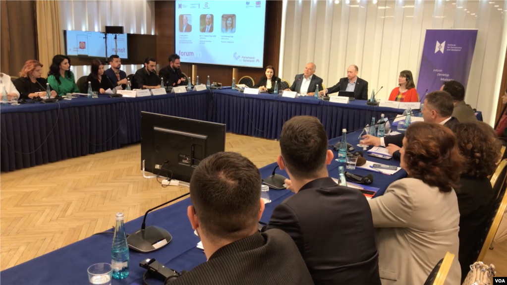 Në Tiranë, shoqëria civile i kërkon Kuvendit të dëgjohet në konsulta publike