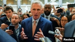 U.S. Speaker of the House Kevin McCarthy talks to reporters about the debt ceiling after the departure of White House negotiators at the U.S. Capitol in Washington, May 23, 2023. 