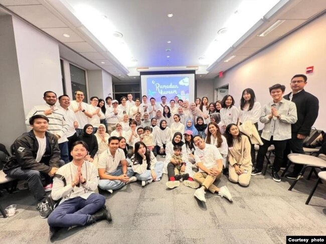Acara buka puasa bersama mahasiswa Indonesia di New York University, New York (dok: Annisa Ardiani)